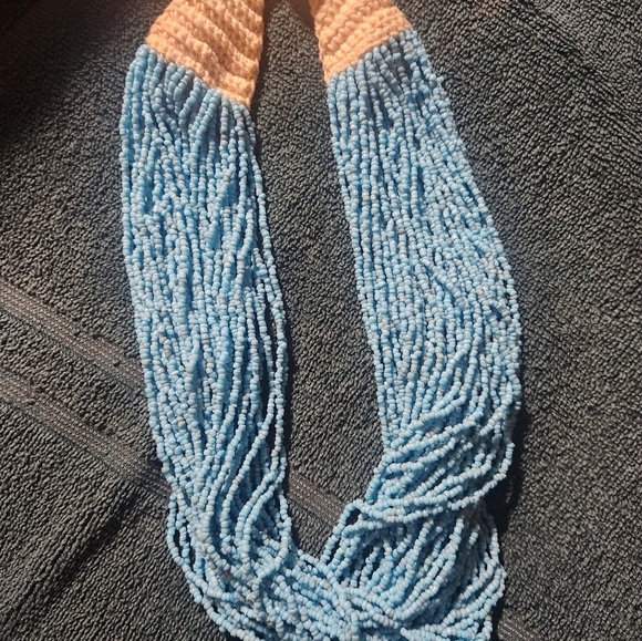 Multi-Strand Blue Glass Seed Bead 18" Necklace 1939 - Picture 3 of 4